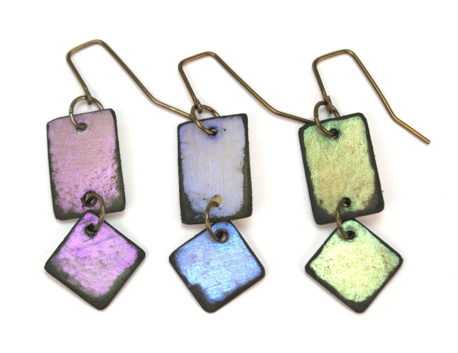 Lazy Diamond earrings in three iridescent colors, violet, blue and green